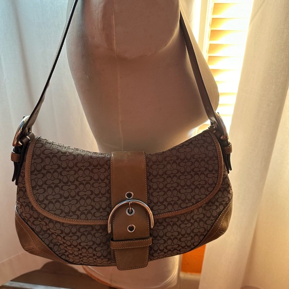 Coach Brown Shoulder Bag - Picture 2 of 16